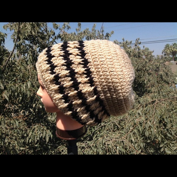 Crochet unisex slouchy NWOT - Picture 4 of 4